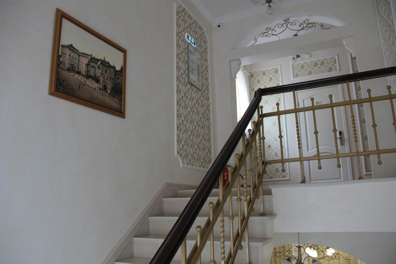 Hotel Imperial Guszev Kültér fotó